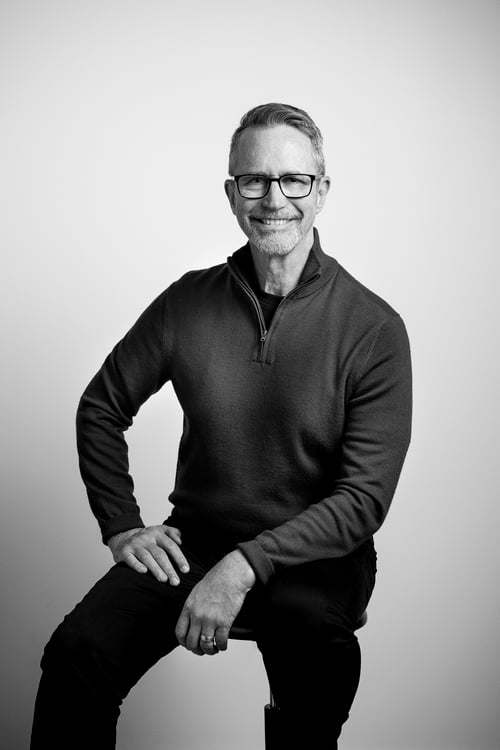 Alex-Sydnor-2025-SHARYNPEAVEYPHOTO-6221-2 Alex-Sydnor-2025-SHARYNPEAVEYPHOTO-6221-2